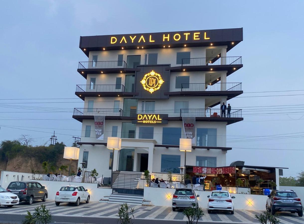 Dayal Hotel Una (Himachal Pradesh) Exteriör bild